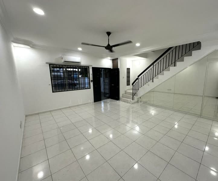 2-storey Terraced House for Rent in Austin (Johor Bahru) - Jun Song - PropertyGuru.com.my