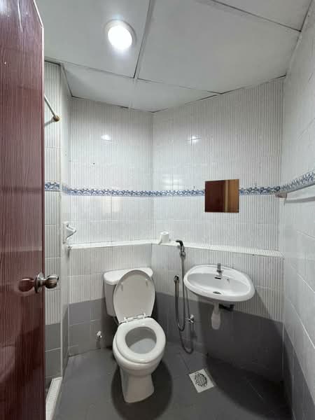 Condominium for Sale at Menara Menjalara - Alison Chiu - Bathroom - PropertyGuru.com.my
