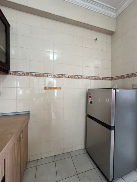 Condominium for Sale at Menara Menjalara - Alison Chiu - Kitchen - PropertyGuru.com.my