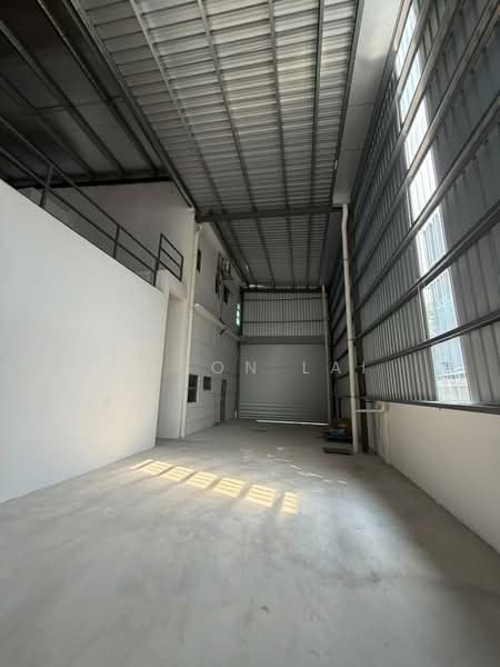 Detached Factory for Rent in Puncak Alam (Selangor) - Jason Lai - Interior - PropertyGuru.com.my