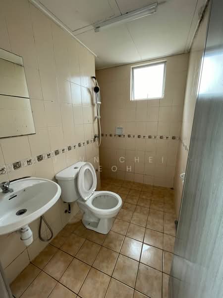 Condominium for Rent at Casa Puteri Condominium - Jenn Chei Teoh - Bathroom - PropertyGuru.com.my