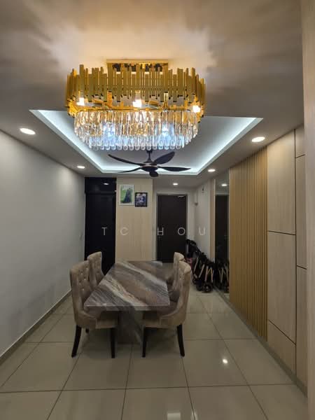 M Vertica untuk Untuk Dijual - RM 600,000, Mac 2026 - Dining Room - PropertyGuru.com.my