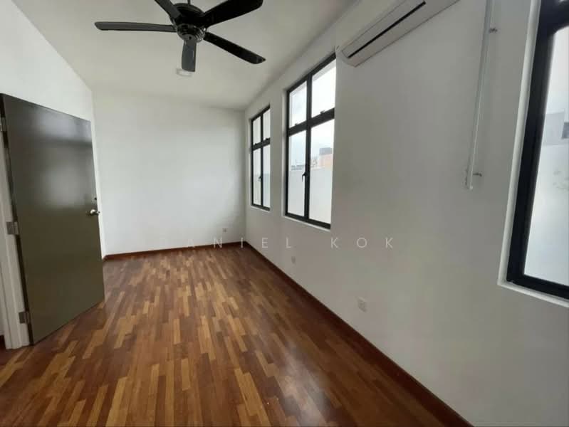RM998k! 20x65ft! 6R6B! Facing Open Fully Renovated Setia Utama 2 Setia Alam 3 Sty Terrace House untuk Untuk Dijual - RM 998,002, Mac 2026 - PropertyGuru.com.my