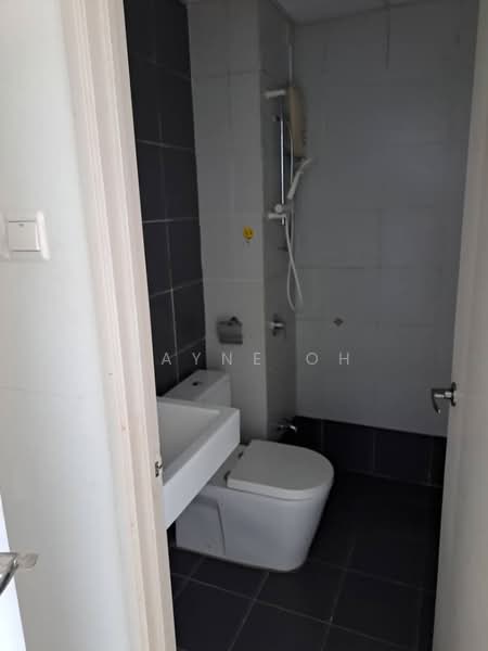 Service Residence for Rent at Centrestage Designer Suite - Wayne Oh - PropertyGuru.com.my