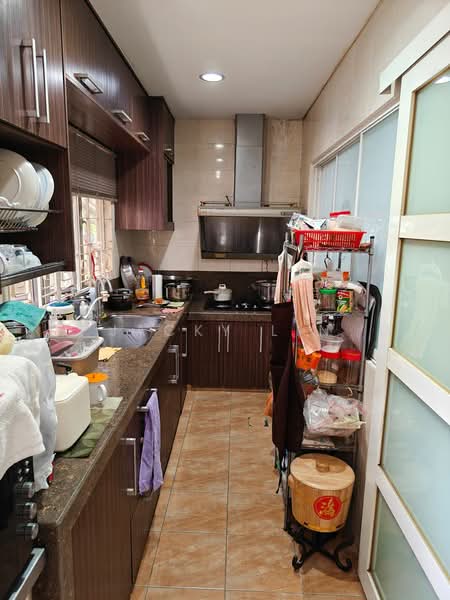 2-storey Terraced House for Sale in Kota Kemuning (Shah Alam) - Jacky Lin - Kitchen - PropertyGuru.com.my