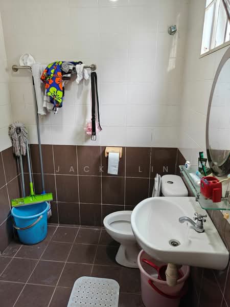 2-storey Terraced House for Sale in Kota Kemuning (Shah Alam) - Jacky Lin - Bathroom - PropertyGuru.com.my