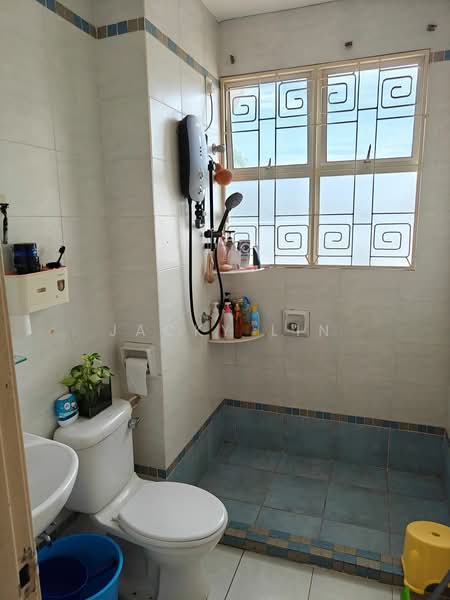2-storey Terraced House for Sale in Kota Kemuning (Shah Alam) - Jacky Lin - Bathroom - PropertyGuru.com.my