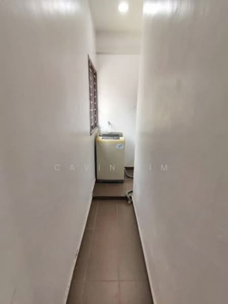 1-storey Terraced House for Rent in Taman Skudai Indah (Skudai) - Cavin Sim - Corridor - PropertyGuru.com.my