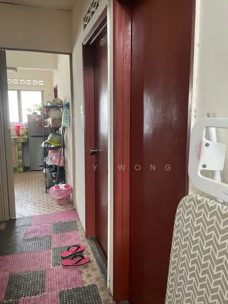 Rumah Teres 1 Tingkat untuk Dijual di Seksyen 51a (Petaling Jaya) - Joey Wong - Corridor - PropertyGuru.com.my