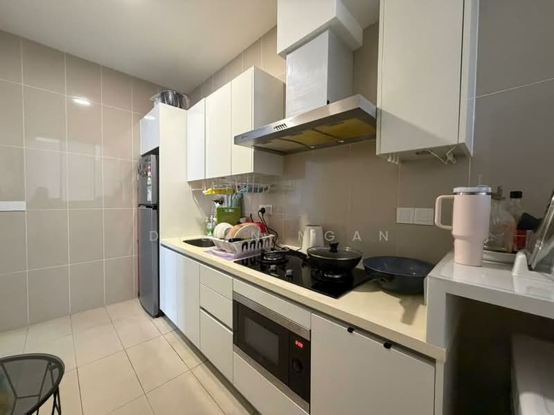 Condominium for Sale at Pavilion Hilltop - Dylan Ngan - Kitchen - PropertyGuru.com.my