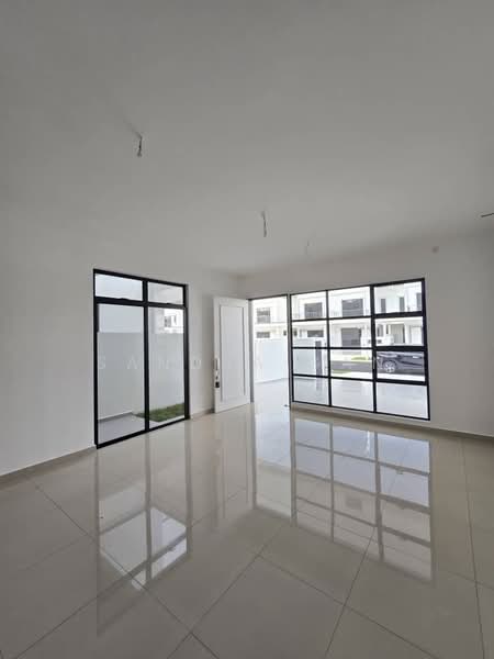 Cluster House for Sale in Eco Botanic (Iskandar Puteri (Nusajaya)) - Sandra Gan - Living Room - PropertyGuru.com.my