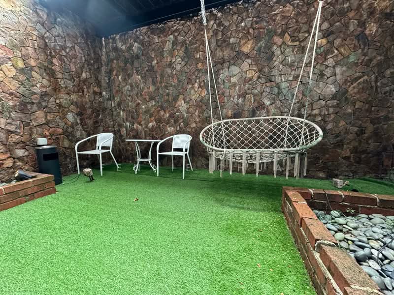 Bungalow for Sale in Taman Kolam Air (Johor Bahru) - Fennie Chua - Garden - PropertyGuru.com.my