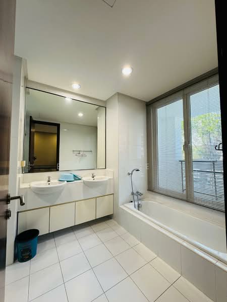 Ariza Seri Tanjung Pinang untuk Untuk Dijual - RM 2,650,000, Mac 2026 - Bathroom - PropertyGuru.com.my