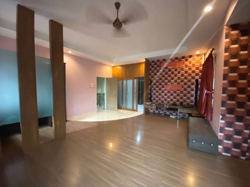 Semi-Detached House for Sale in Bandar Bukit Tinggi 2 (Klang) - Jimmy Tan - Living Room - PropertyGuru.com.my