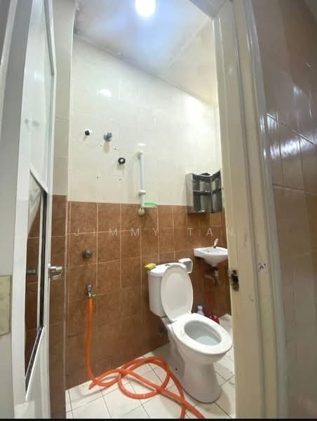 Semi-Detached House for Sale in Bandar Bukit Tinggi 2 (Klang) - Jimmy Tan - Bathroom - PropertyGuru.com.my