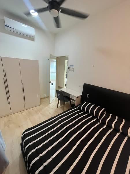 Condominium for Rent at Parkhill Residence - Iris Lee - Bedroom - PropertyGuru.com.my