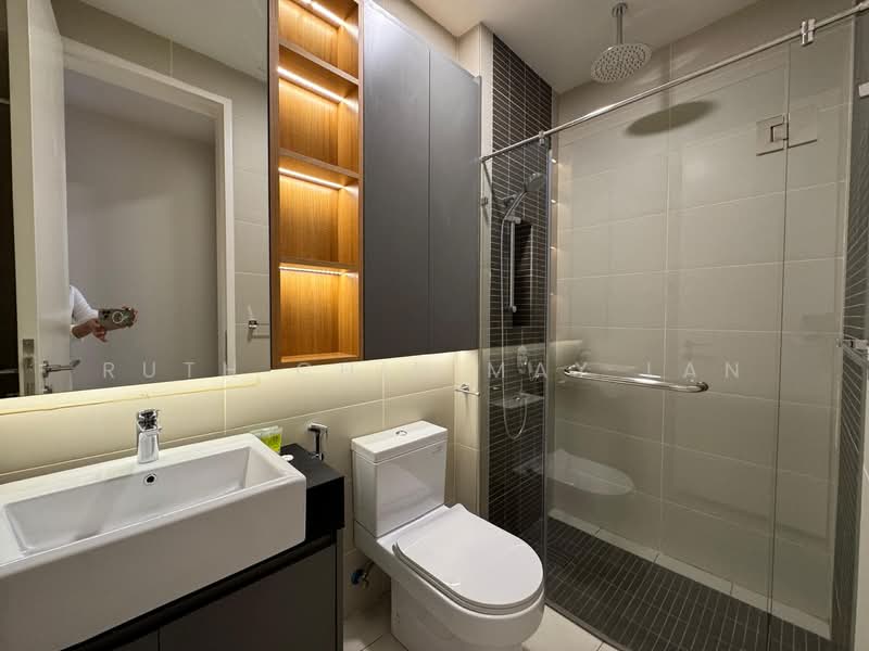 Service Residence for Sale at The Sentral Suites - Ruth Chin May Lan - Bathroom - PropertyGuru.com.my