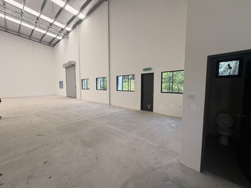 Factory for Rent in Eco Business Park V (Puncak Alam) - Khairul Syafiq - Interior - PropertyGuru.com.my