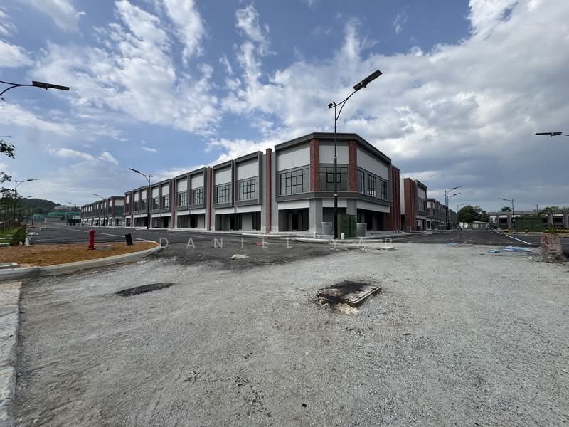 Shop for Rent in Bandar Gamuda Gardens (Rawang) - Daniel Yap - Exterior - PropertyGuru.com.my