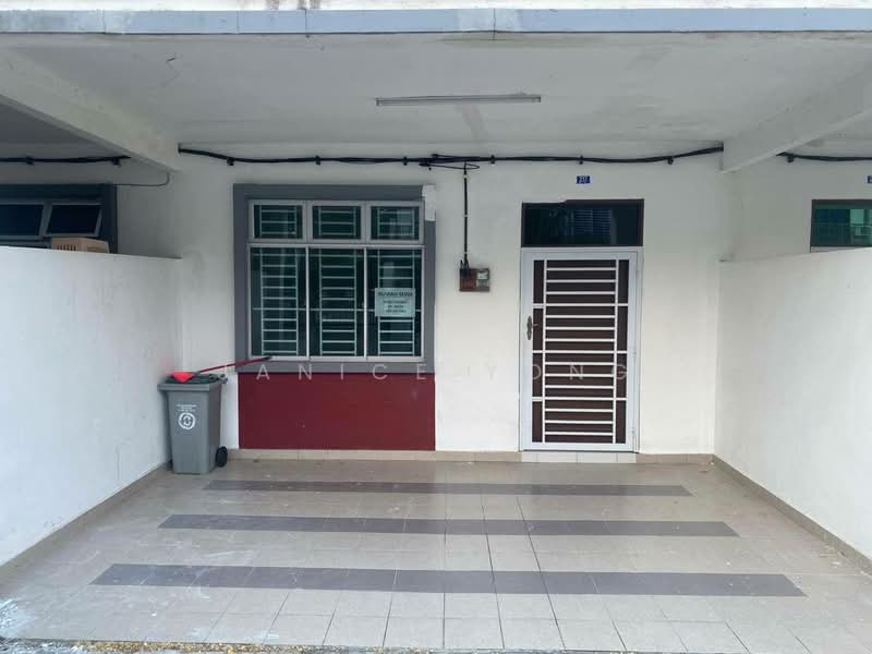 Taman Scientex Maju Kulai untuk Untuk Disewa - RM 1,500 /bulan, Mac 2026 - Exterior - PropertyGuru.com.my