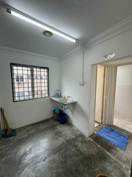Office for Rent in Taman Wangsa Melawati (Setapak) - Desmond Low - Bathroom - PropertyGuru.com.my