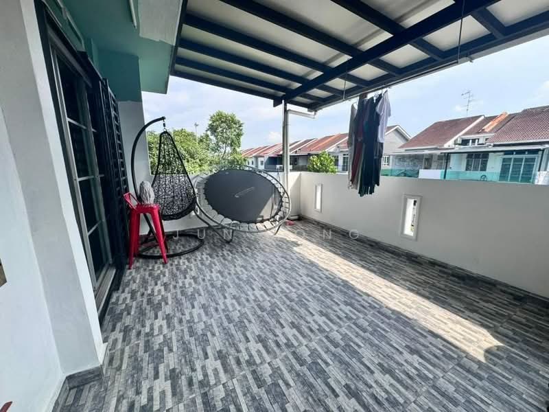 Rumah Teres 2 Tingkat untuk Dijual di Iskandar Puteri (Nusajaya) (Johor) - Jun Song - Balcony - PropertyGuru.com.my