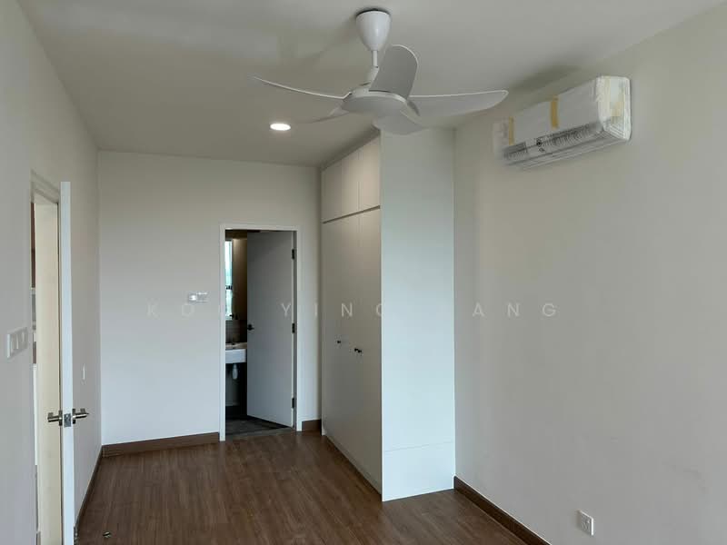 Service Residence for Sale at AraTre' Residences - Koo Ying Kang - Bedroom - PropertyGuru.com.my