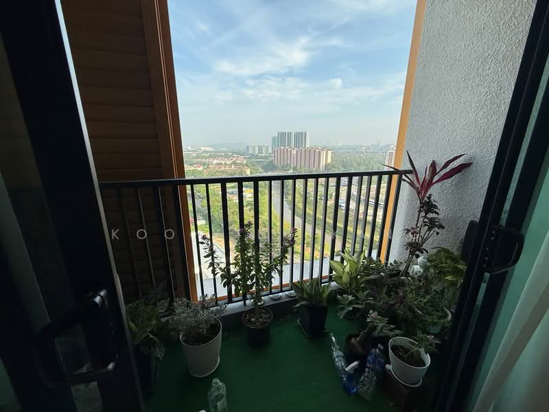 Service Residence for Sale at AraTre' Residences - Koo Ying Kang - Balcony - PropertyGuru.com.my