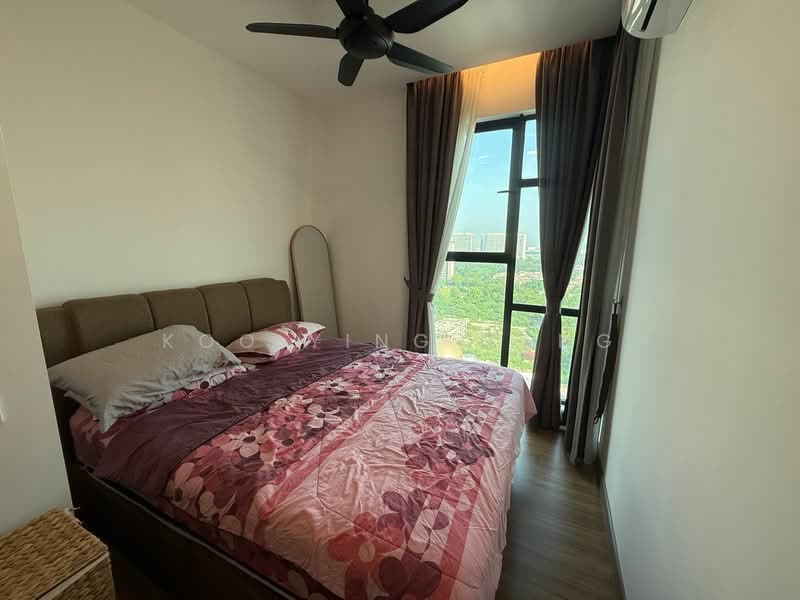 Service Residence for Sale at AraTre' Residences - Koo Ying Kang - Bedroom - PropertyGuru.com.my