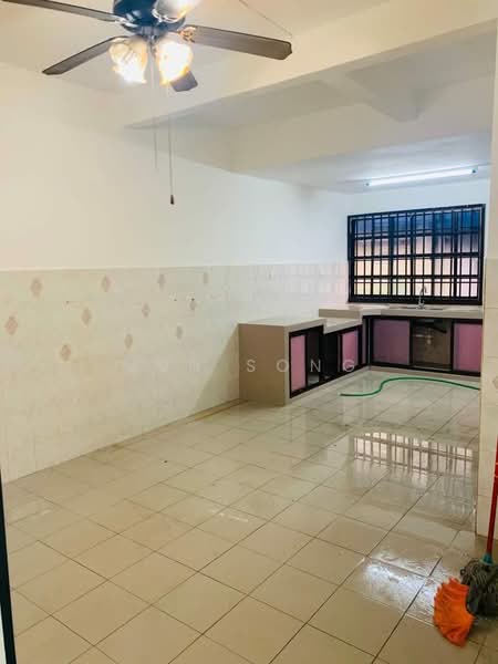 1.5-storey Terraced House for Rent in Bandar Seri Alam (Masai) - Jun Song - PropertyGuru.com.my