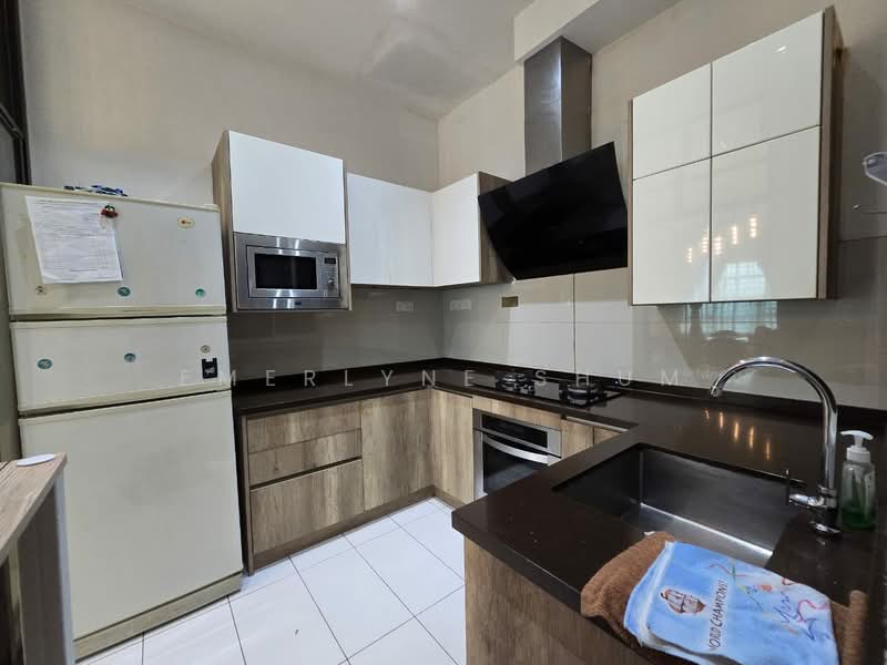 Condominium for Rent at La Thea Residences - Emerlyne Shum - Kitchen - PropertyGuru.com.my