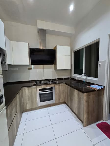 Condominium for Rent at La Thea Residences - Emerlyne Shum - Kitchen - PropertyGuru.com.my