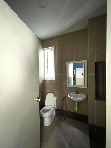 Terraced House for Sale in Bandar Rinching (Semenyih) - Terry Yee - Bathroom - PropertyGuru.com.my