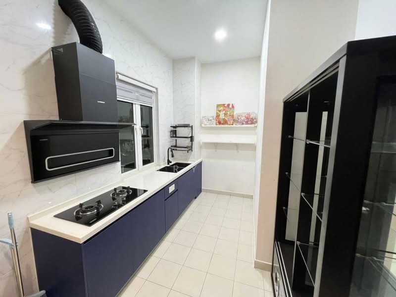 Terraced House for Sale in Bandar Rinching (Semenyih) - Terry Yee - Kitchen - PropertyGuru.com.my