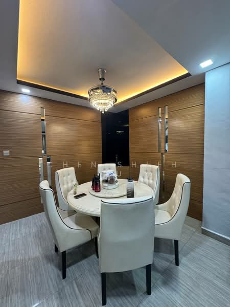 Taman Pulai Hijauan untuk Untuk Dijual - RM 620,000, Apr 2026 - Dining Room - PropertyGuru.com.my