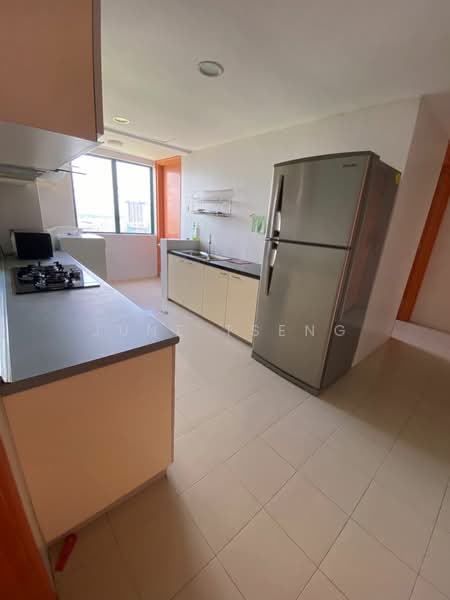 Condominium for Rent at The Straits View Condominium - June Tseng - PropertyGuru.com.my