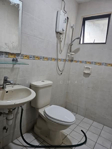Condominium for Rent at Pelangi Utama - Josh Chai - Bathroom - PropertyGuru.com.my