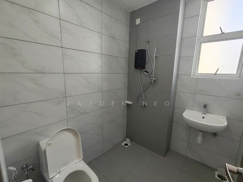 Service Residence for Sale at SKS Habitat - Jayden Neo - Bathroom - PropertyGuru.com.my