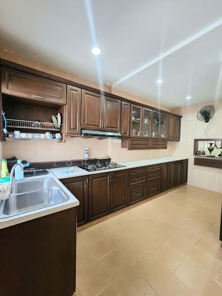 2-storey Terraced House for Sale in SS1 (Petaling Jaya) - Loharaj . - Kitchen - PropertyGuru.com.my