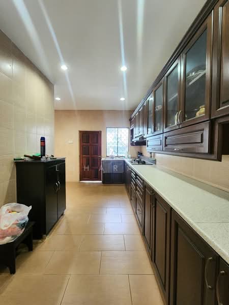 2-storey Terraced House for Sale in SS1 (Petaling Jaya) - Loharaj . - Kitchen - PropertyGuru.com.my