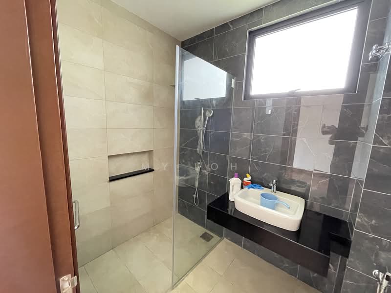 Semi-Detached House for Sale in Setia Eco Templer (Rawang) - MY Loh - Bathroom - PropertyGuru.com.my