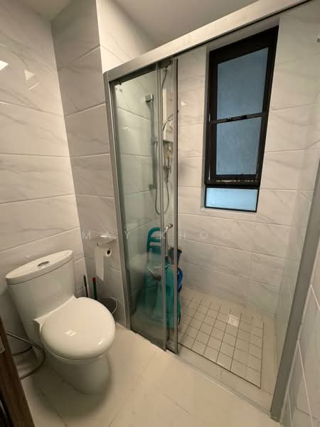 Apartment for Sale at Starview Bay @ Forest City - May Khoo - Bathroom - PropertyGuru.com.my