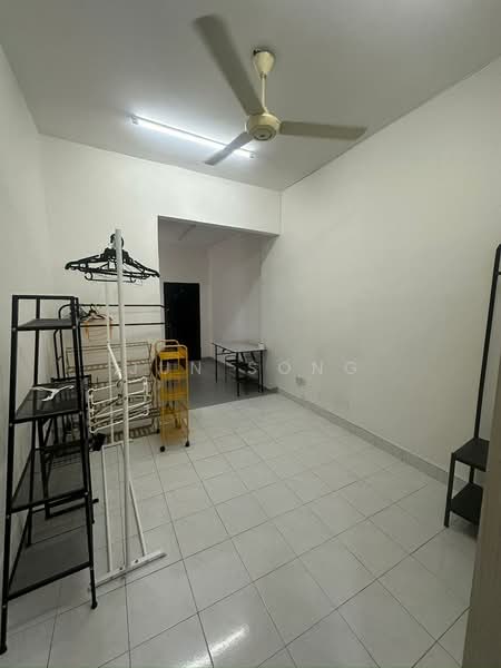 1.5-storey Terraced House for Rent in Bandar Seri Alam (Masai) - Jun Song - PropertyGuru.com.my