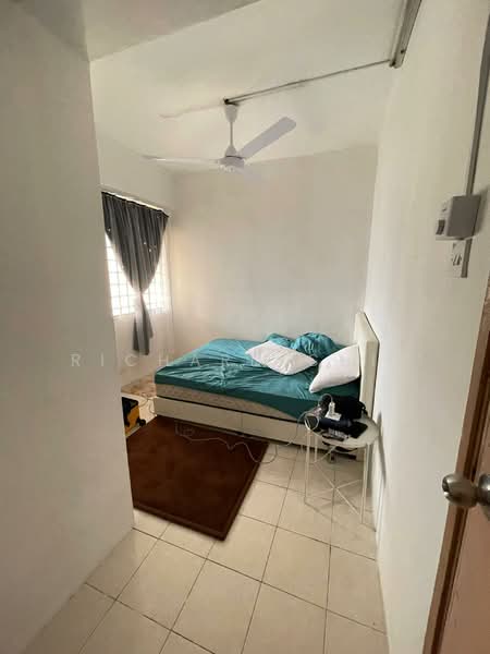 Apartment for Sale at Pangsapuri Permai Puteri - Richard Chia - Bedroom - PropertyGuru.com.my