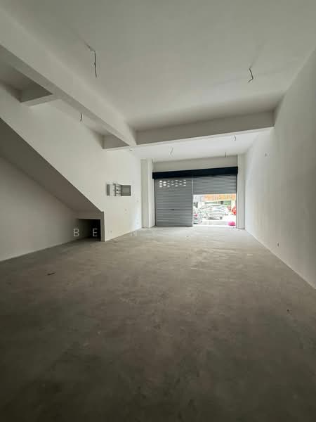 Shop / Office for Rent in Taman Molek (Johor Bahru) - Beyny Gan - Interior - PropertyGuru.com.my