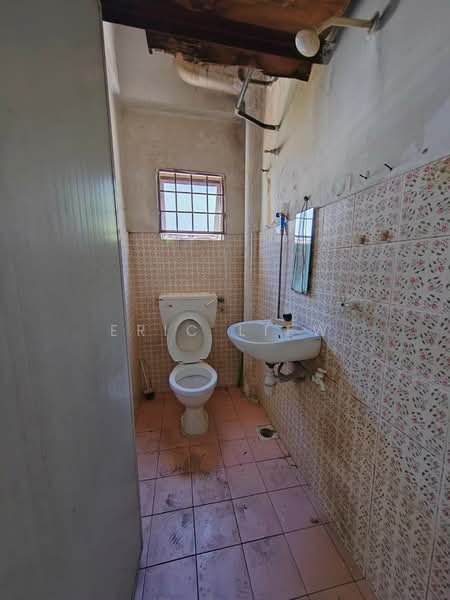 Pusat Hentian Kajang untuk Untuk Disewa - RM 950 /bulan, Mac 2026 - Bathroom - PropertyGuru.com.my
