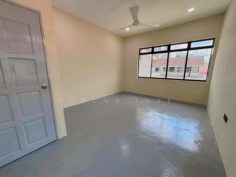 Taman Pelangi untuk Untuk Dijual - RM 1,390,000, Mac 2026 - Interior - PropertyGuru.com.my