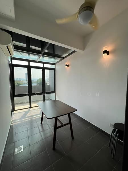 Silk Sky untuk Untuk Disewa - RM 2,000 /bulan, Mac 2026 - Balcony - PropertyGuru.com.my