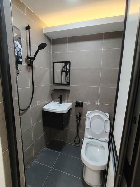 2-storey Terraced House for Sale in Bandar Menjalara (Kuala Lumpur) - Ryan Tan - Bathroom - PropertyGuru.com.my