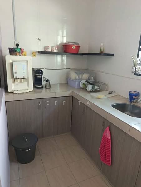 2-storey Terraced House for Sale in Taman Pengkalan Tiara (Ipoh) - Jeff Tan - Kitchen - PropertyGuru.com.my